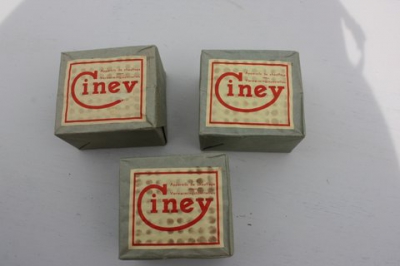 drie vintage pakjes lucifers van kachels ciney